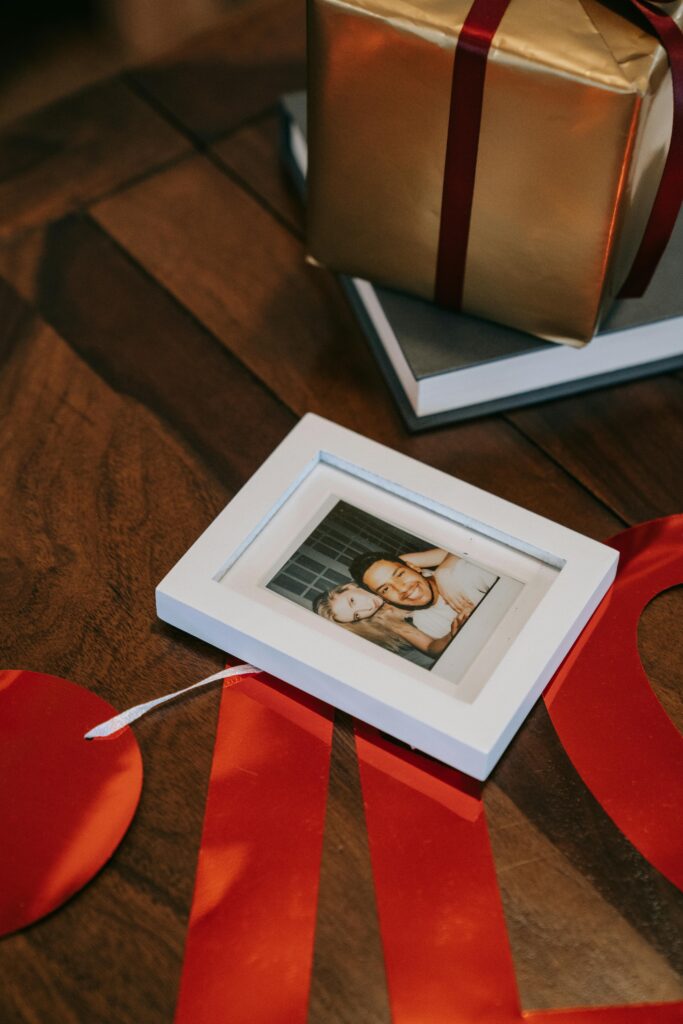 Give the best photo frames for your loved ones.